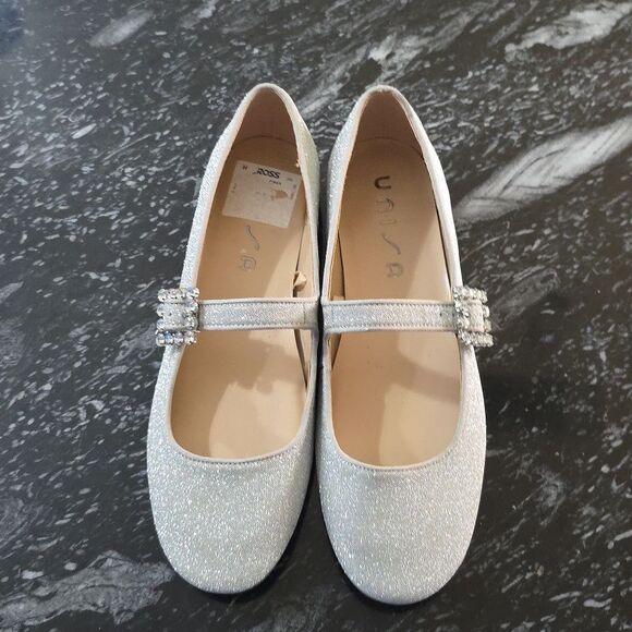 BRAND NEW UNISA EMBELISHD BUCKLE MARY JANE FLAT R3 - Picture 2 of 16